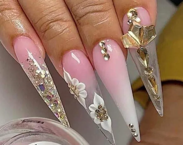 Vicky Nails Spa (10% Off Until Dec. 25)