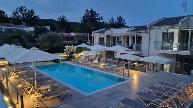 The Elegant Apartments