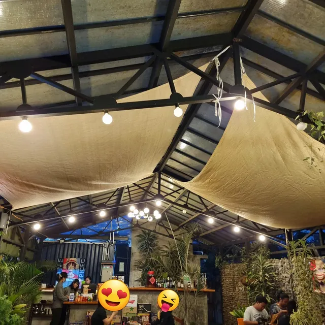 One Piece Bbq & Beer