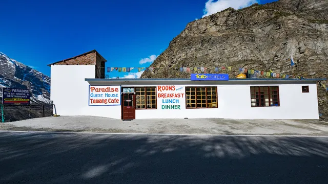 Via Paradise Guest House