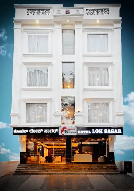 Hotel Lok Sagar