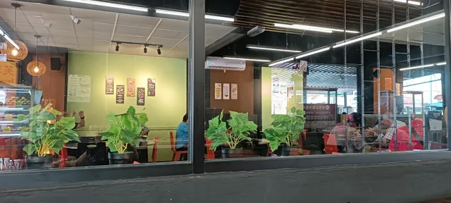 Menomi Food Court (24Hours)