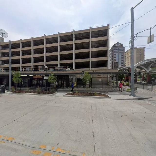 In & Out Restaurant &carry Out 1