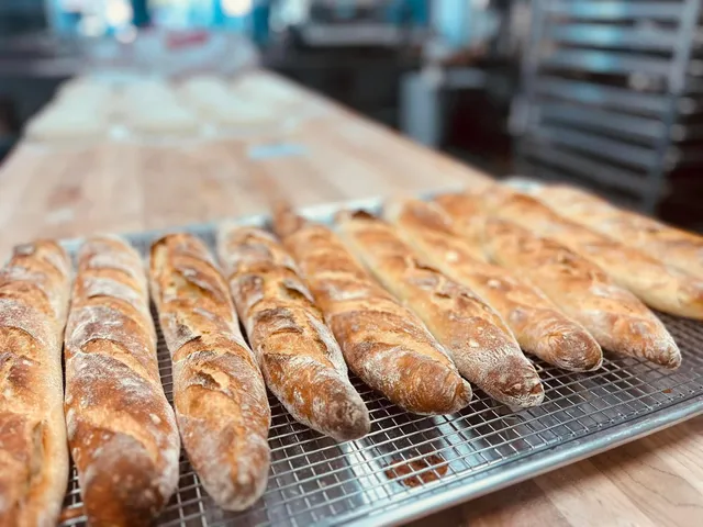 Lyons Fare Bakery & Cafe