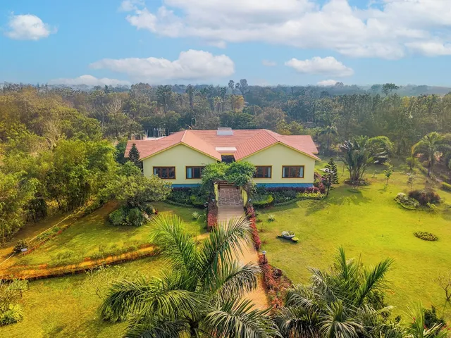 Nine Palms, Alibag - amã Stays & Trails