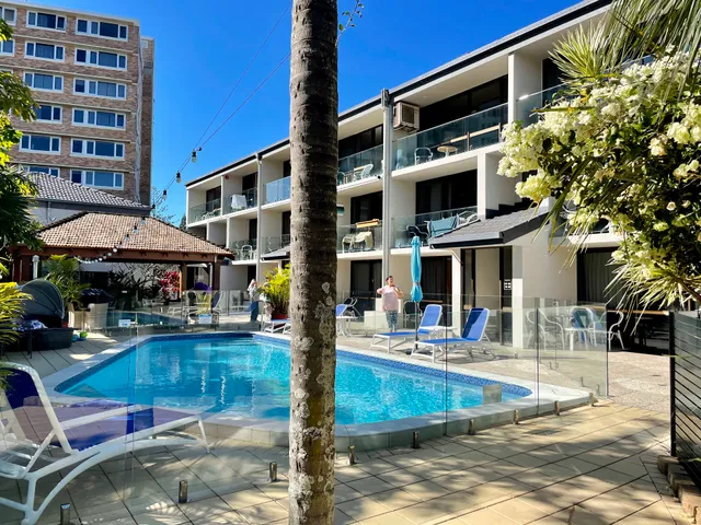 Burleigh Palms Holiday Apartments