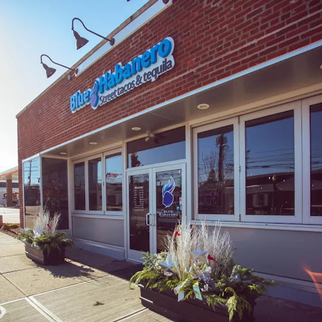 Blue Habanero - Street Tacos and Tequila