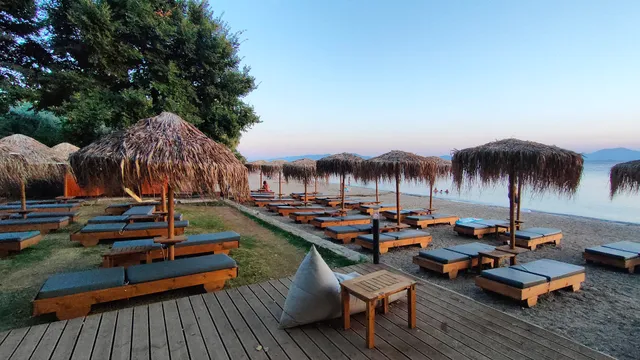 Παραλία Καλλιφτέρη