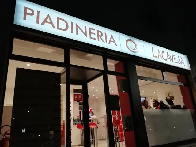 La Caveja Piazza Napoli