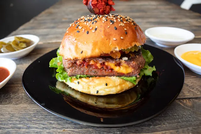 Hamburguesas Rellenas "The Garage Co." Mayorazgo