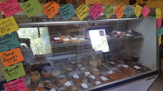 Bundy's Up In Smokehouse