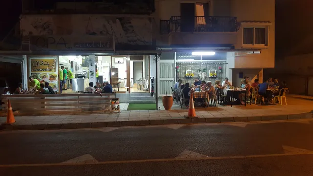 ΟΡΑ SOUVLAKI KITI