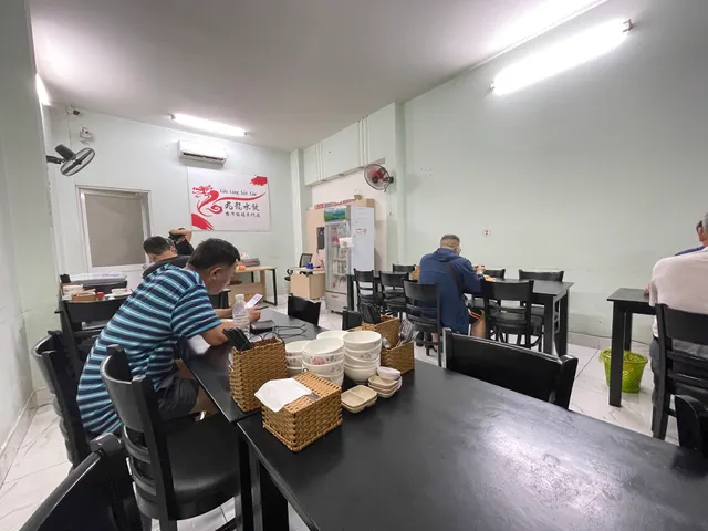 九龍水餃鍋貼 Cửu Long Sủi Cảo