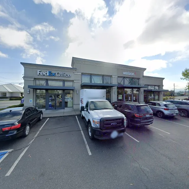 1831 S Burlington Blvd