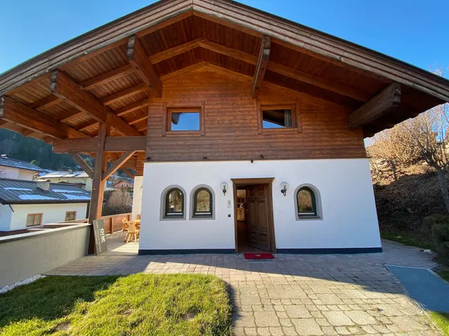 Chalet Lindau Apartments: Henne, Hochkopf, Wildseeloder (by ONE VILLAS)