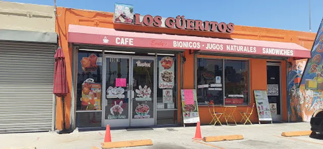 Los Güeritos JUGOS Y BIONICOS