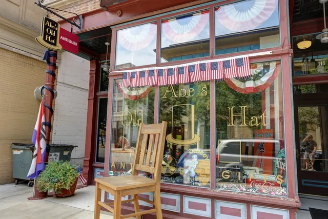 Abe's Old Hat Antiques