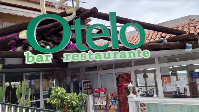 Aparcamiento Restaurante Otelo (Adeje)