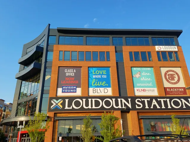 AMC Loudoun Station 11