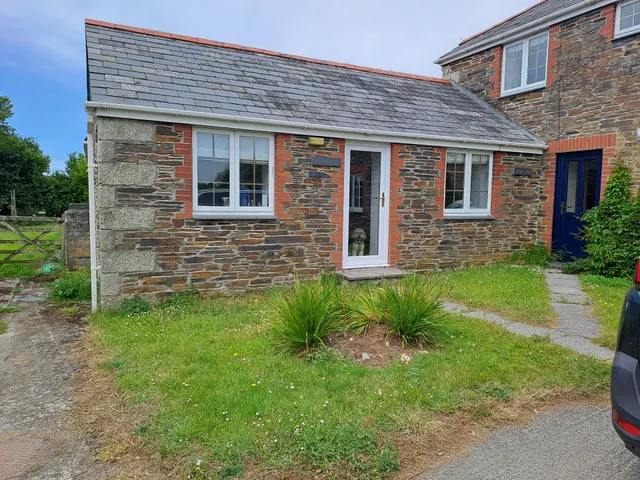 The Tolraggott Farm Cottages