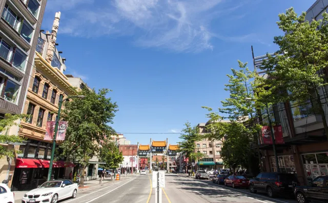 Skwachàys Lodge Indigenous Hotel and Gallery