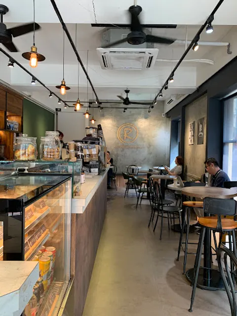 CafféRue Dazhi 路口加啡（大直）