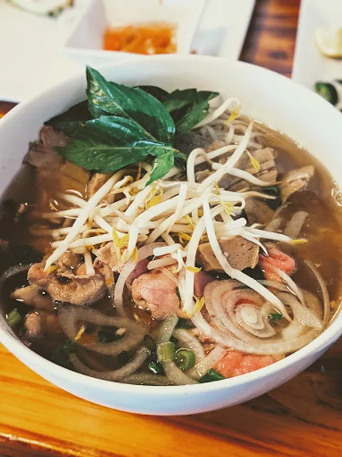 Mama Phở