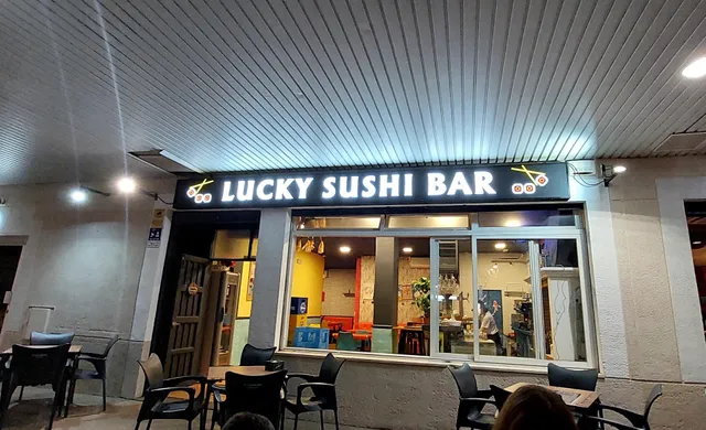 lucky sushi bar