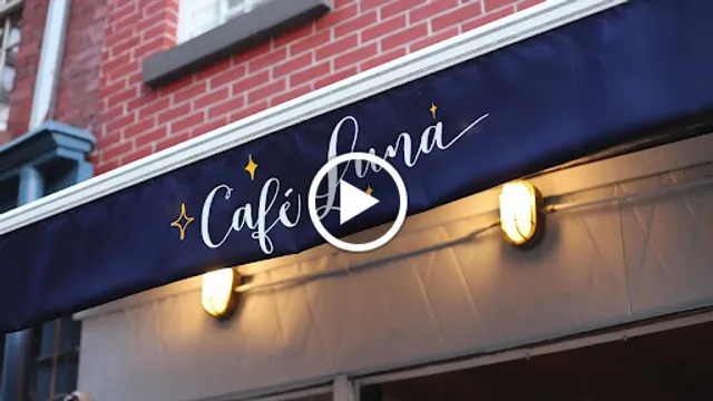 Cafe Luna