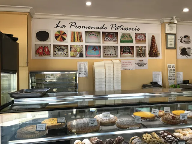 La Promenade Patisserie