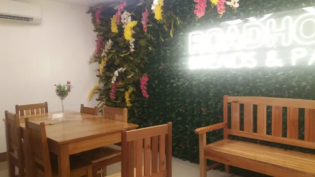 Road House - Breads & Pastries