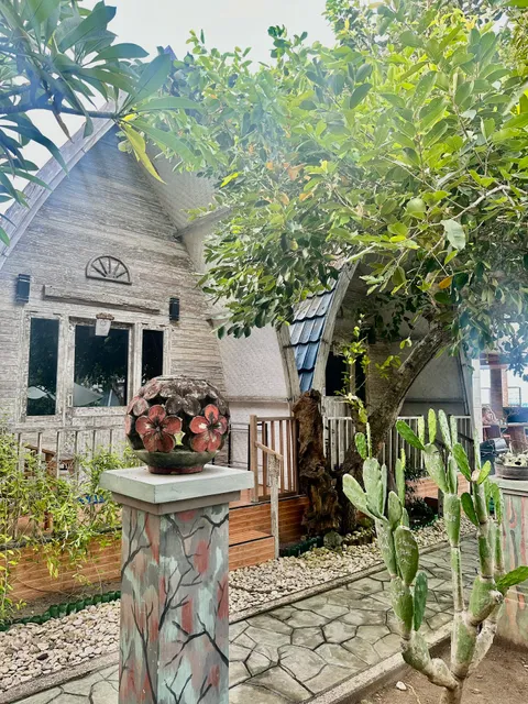 Cemara beachfront nusa penida