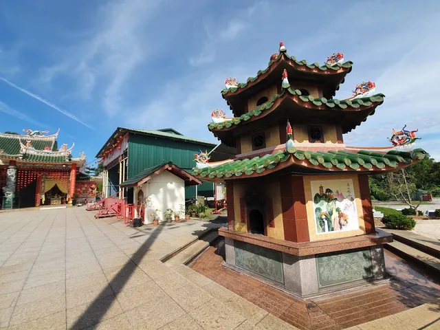 志元堂 Zhi Yuan Tang Chinese Temple