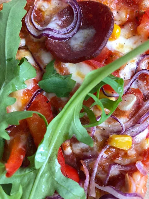 moini. Steinofenpizza