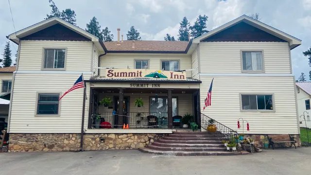 The Summit Inn