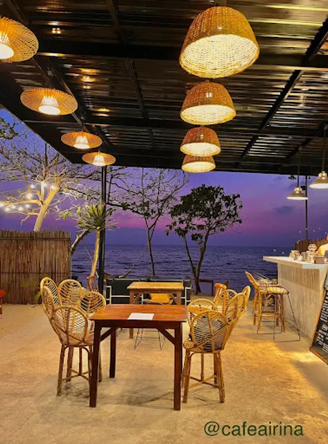 KALMA By The Beach La Union Restaurant Beach Bar & Cafe