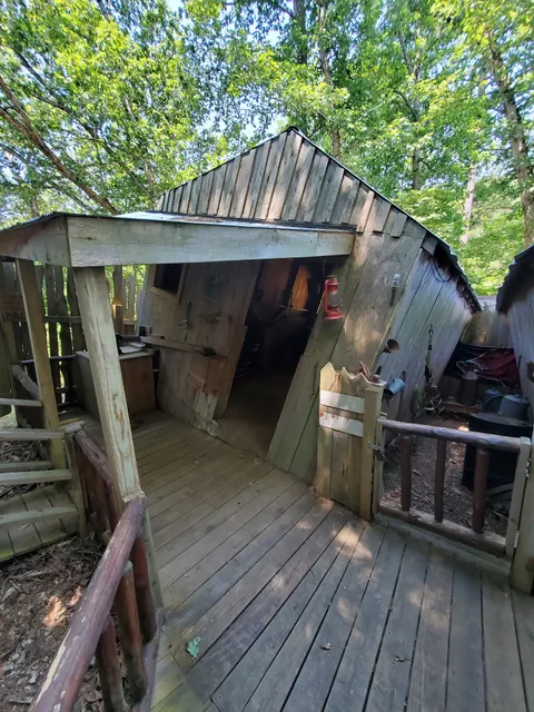 Moonshiners' Mystery Shack