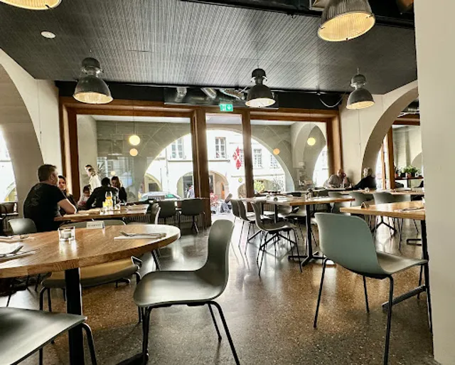 Capitol Restaurant & Bar