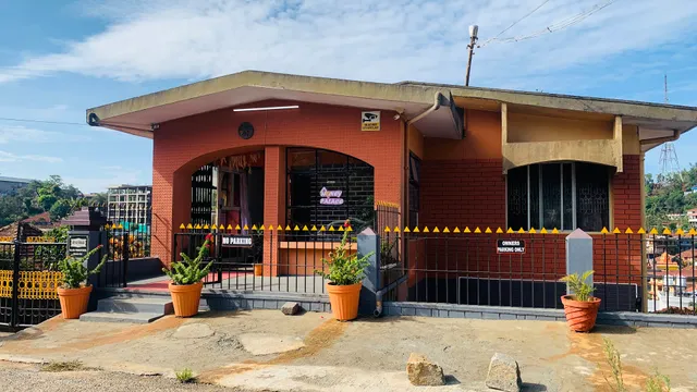 Honey Palace Homestay