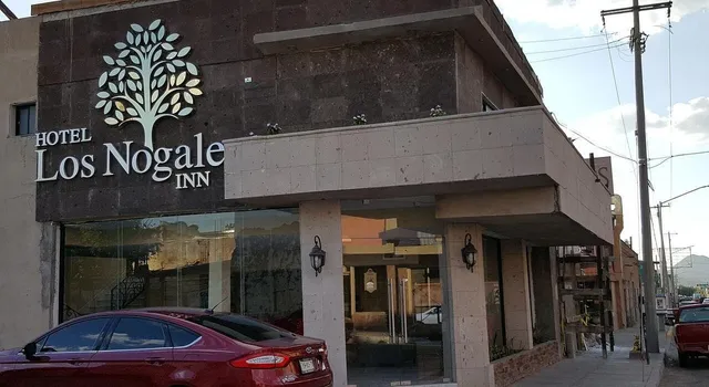 Los Nogales Inn