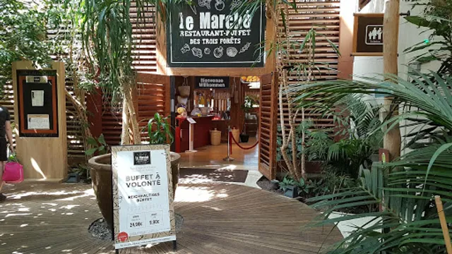 Marché du monde de Trois Forêts