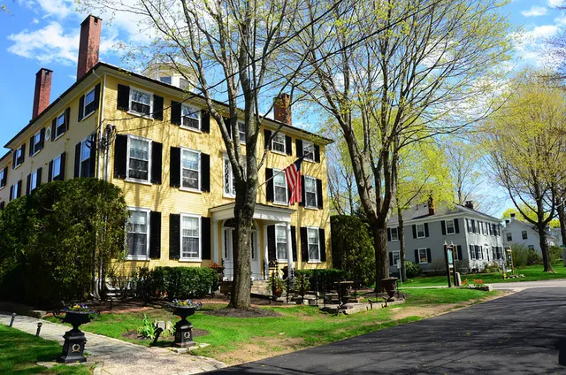 Kennebunkport Captains Collection