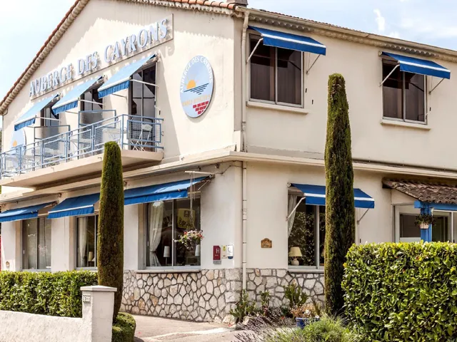 Cayrons Hotel