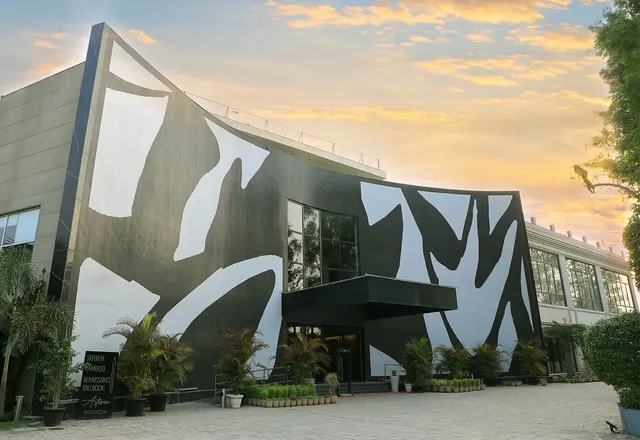 Park Boulevard Hotel, New Delhi