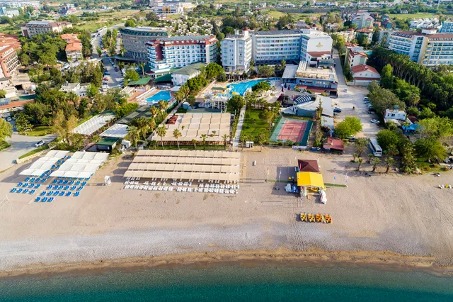 Mira Meridia Beach Hotel