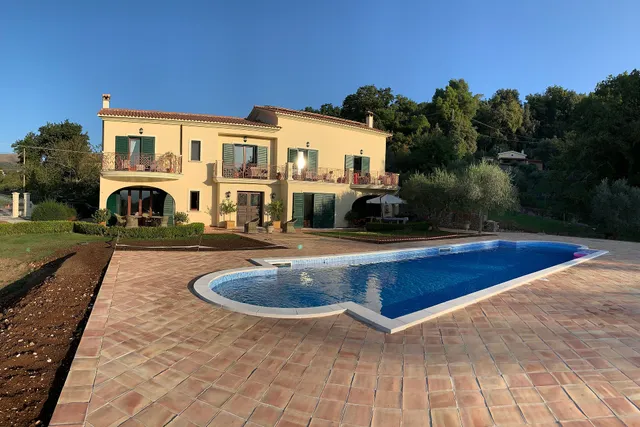 Villa Tranquilla B & B
