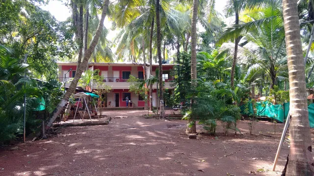 Suvarna Shree Resort