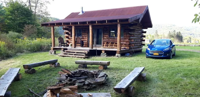 The Gasthaus At Clara Creek