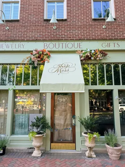 Shopmoss Boutique