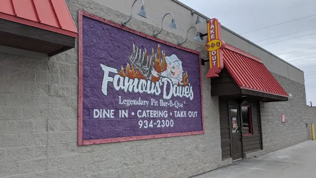 Famous Dave's Bar-B-Que
